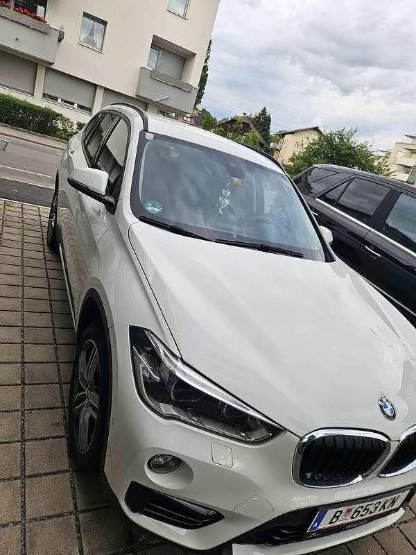 Gebraucht 2018 BMW X1 SUV | € 24.600 (Teuer) - Bild 1/4