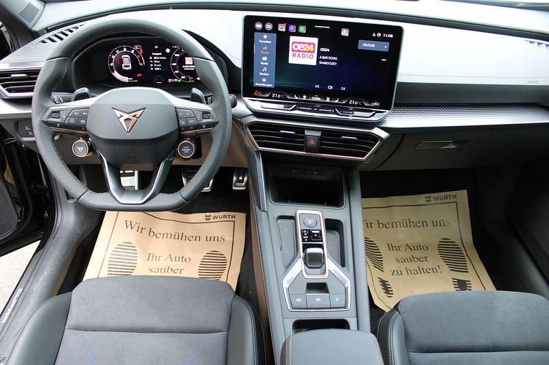 Neu Cupra Formentor 150 PS (110 kW) 2025 Schwarz  metallic SUV