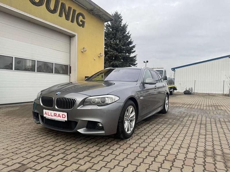 Gebraucht BMW 530 M Sport 258 PS (189 kW) 2011 Grau Kombi
