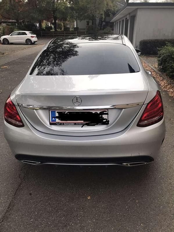 Gebraucht Mercedes C220 Elegance 170 PS (125 kW) 2014 Limousine