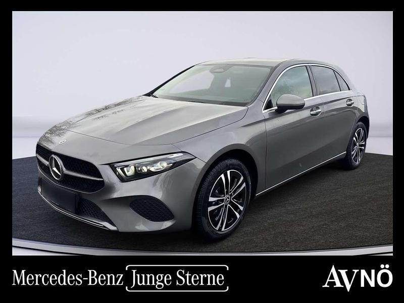 Gebraucht Mercedes A250 163 PS (119 kW) 2024 Grau Limousine