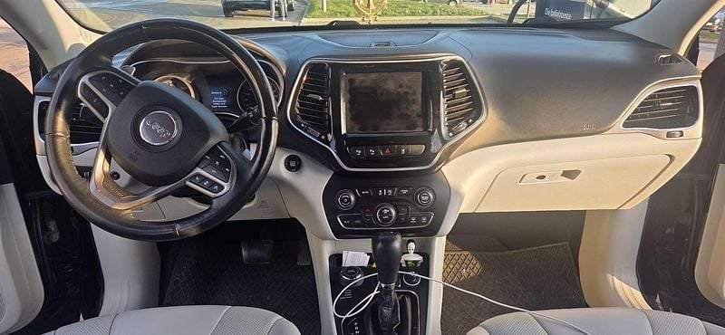 Gebraucht Jeep Cherokee Limited 194 PS (142 kW) 2019 SUV