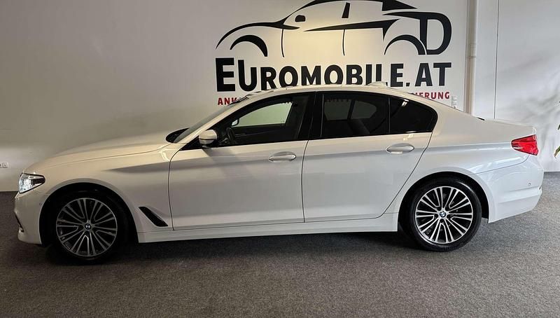 Gebraucht BMW 520 Sport Line 190 PS (139 kW) 2019 Weiß Limousine