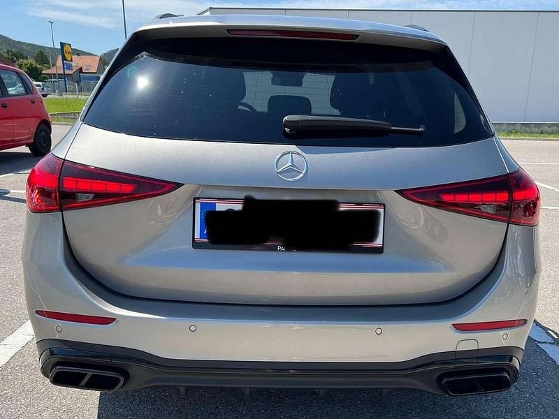 Gebraucht Mercedes C200 204 PS (150 kW) 2022 Grau Kombi