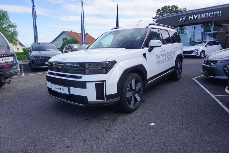 Gebraucht Hyundai Santa Fe 159 PS (116 kW) 2024 Creamy white SUV