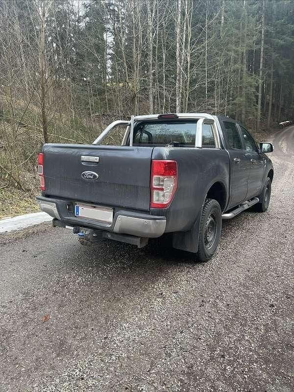 Gebraucht Ford Ranger Limited 150 PS (110 kW) 2015 Grau Abholung