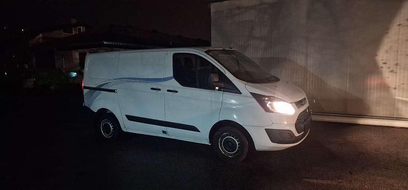 Gebraucht Ford Transit Custom Basis 101 PS (74 kW) 2013 Van