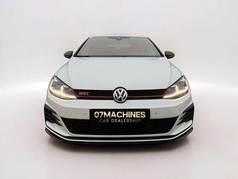 Gebraucht VW Golf VIII GTI 290 PS (213 kW) 2020 Weiß Limousine