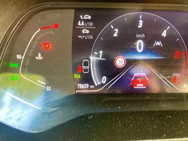 Gebraucht Renault Clio IV Intens 116 PS (85 kW) 2019 Rot Limousine