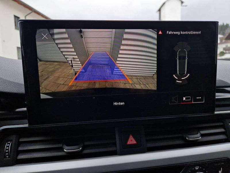 Gebraucht Audi A4 136 PS (100 kW) 2023 Grau Kombi