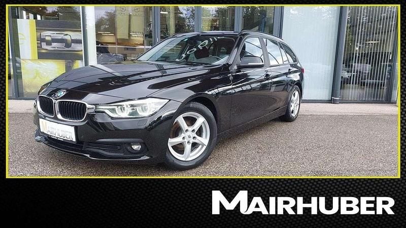 Schwarz Gebraucht 2018 BMW 320 Advantage Kombi | € 16.990 (Etwas zu teuer) - Bild 1/4