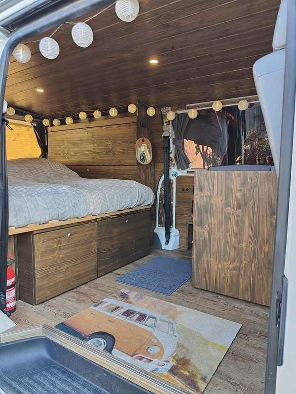 Weiß Gebraucht 2007 VW T5 Van | € 19.999 - Bild 1/4