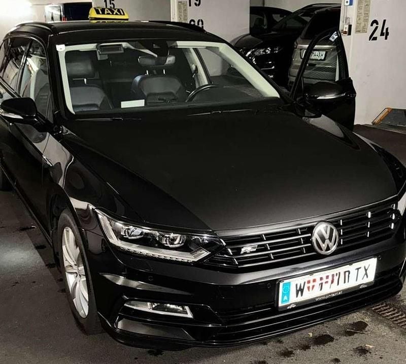 Gebraucht VW Passat Highline 190 PS (139 kW) 2018 Schwarz Kombi