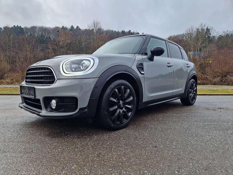 Grau Gebraucht 2018 Mini Cooper D Countryman SUV | € 14.900 (Superpreis) - Bild 1/4