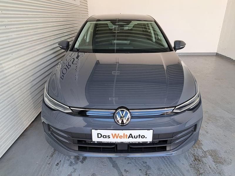 Neu VW Golf VIII 115 PS (84 kW) 2026 Mittelgrau  metallic