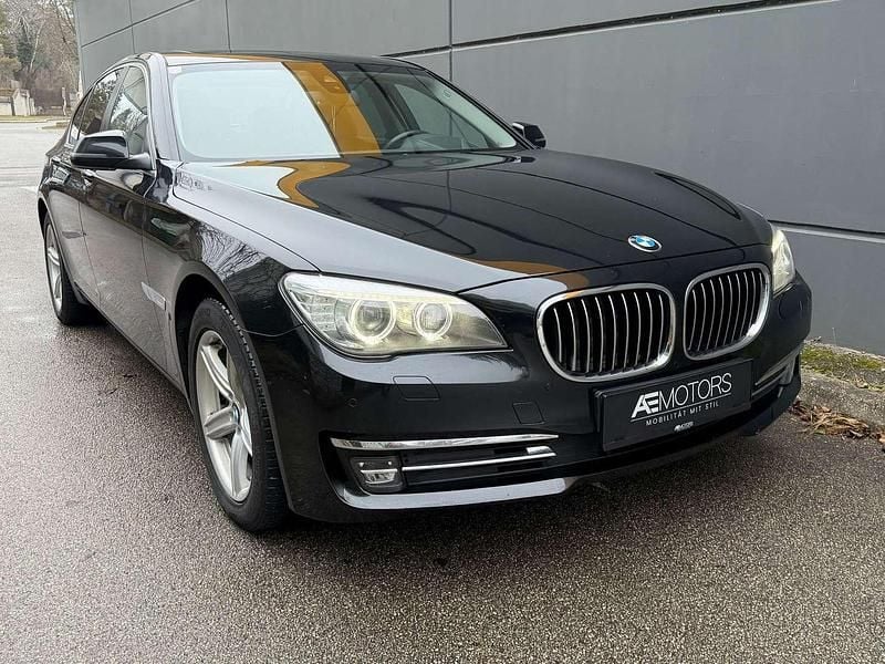 Gebraucht BMW 730 258 PS (189 kW) 2015 Schwarz Limousine