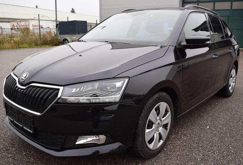 Schwarz Gebraucht 2019 Skoda Fabia Style Kombi | € 12.900 (Fairer Preis) - Bild 1/4