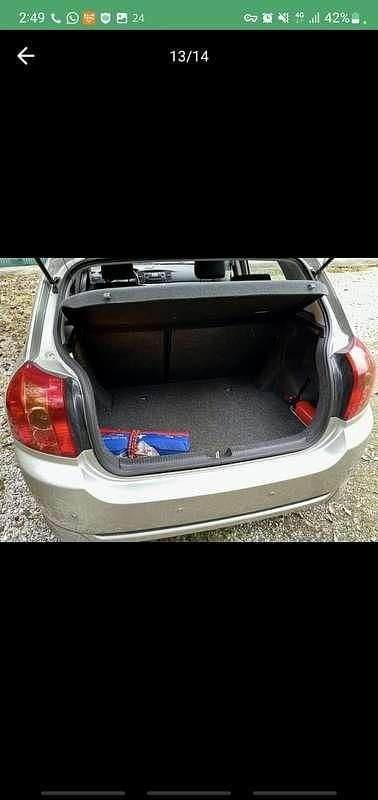 Silber Gebraucht 2006 Toyota Corolla Kombi | € 5.100 - Bild 1/4