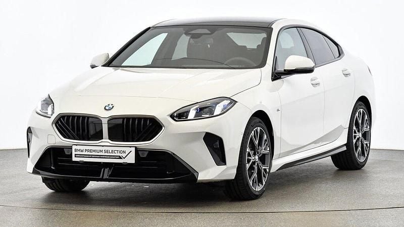 Alpinweiß Gebraucht 2025 BMW 220 M Sport | € 40.900 (Fairer Preis) - Bild 1/1