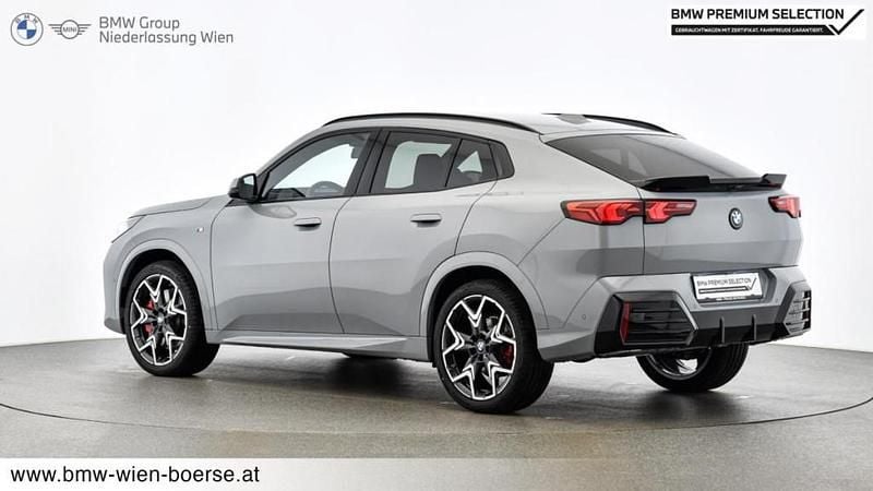 Gebraucht BMW X2 Efficient Dynamics 163 PS (119 kW) 2024 M brooklyn grau SUV