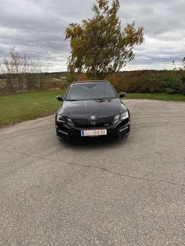 Gebraucht Skoda Octavia RS 184 PS (135 kW) 2019 Schwarz Kombi