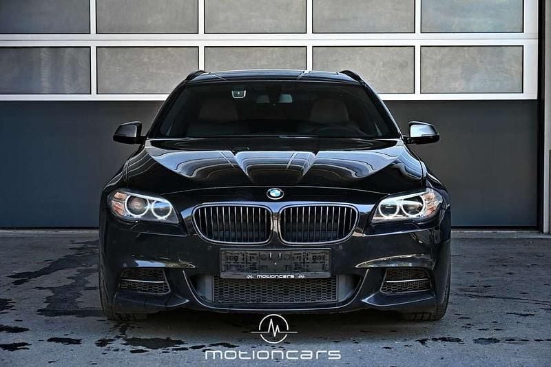 Gebraucht BMW 550 Performance 381 PS (280 kW) 2016 Schwarz Kombi