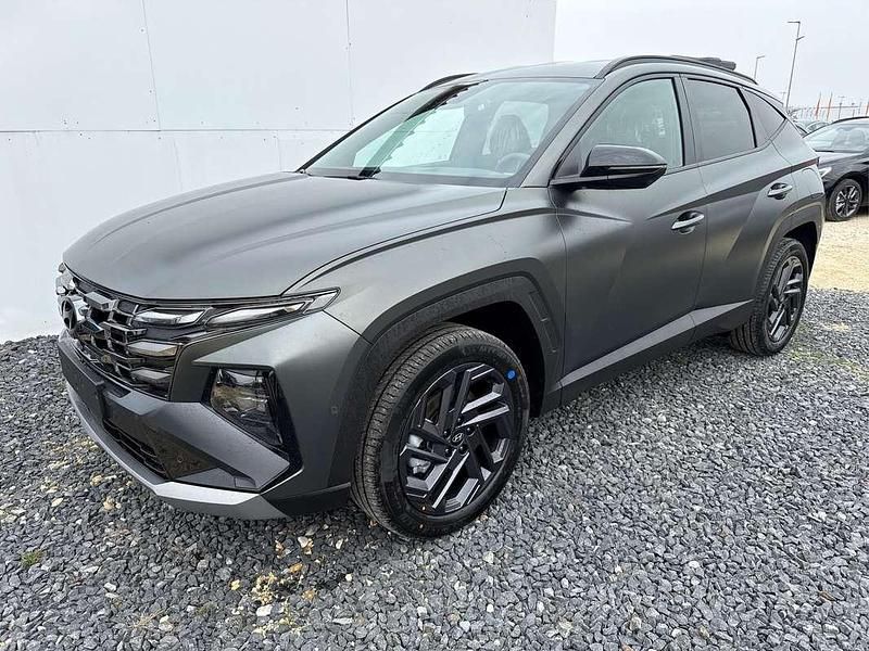 Grün Neu 2025 Hyundai Tucson SUV | € 43.318 (Fairer Preis) - Bild 1/4