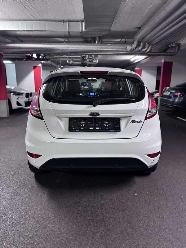 Gebraucht Ford Fiesta Trend 95 PS (69 kW) 2016 Limousine