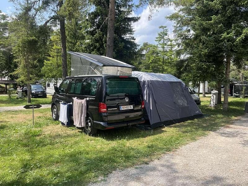 Gebraucht VW California Beach 140 PS (102 kW) 2012 Schwarz Van