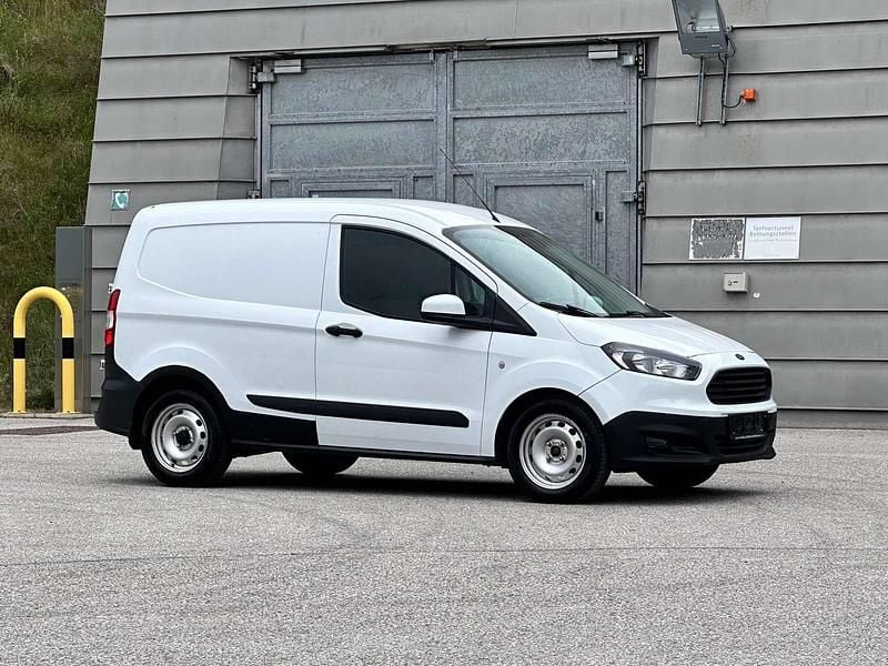 Gebraucht Ford Transit Basis 75 PS (55 kW) 2020 Weiß Abholung