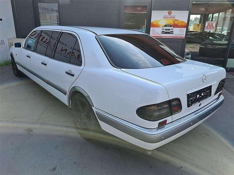 Gebraucht Mercedes E320 Classic 224 PS (164 kW) 1997 Weißnull Limousine