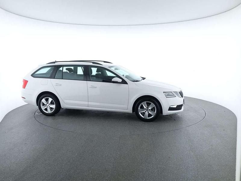 Gebraucht Skoda Octavia Ambition 116 PS (85 kW) 2019 Weiss  normal Kombi