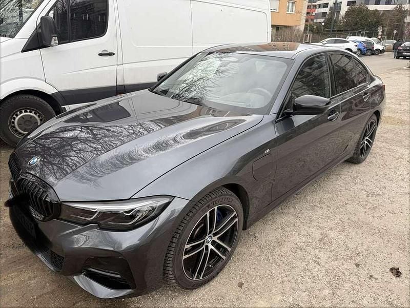 Gebraucht BMW 330 184 PS (135 kW) 2021 Limousine