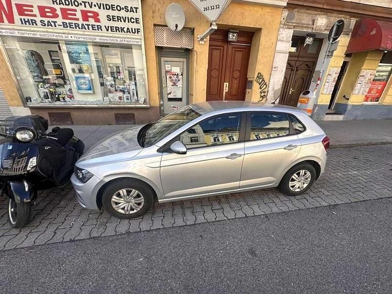 Silber Gebraucht 2020 VW Polo Limousine | € 10.550 (Superpreis) - Bild 1/4