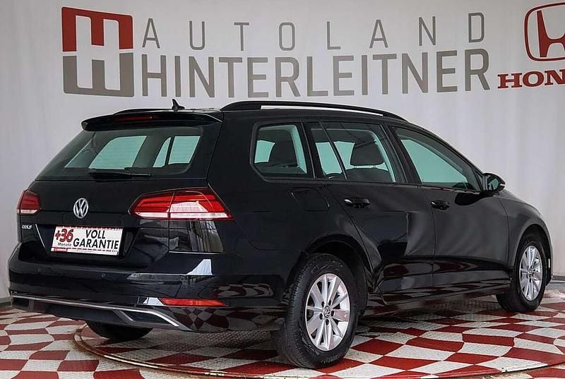 Gebraucht VW Golf VII 116 PS (85 kW) 2020 Schwarz Kombi