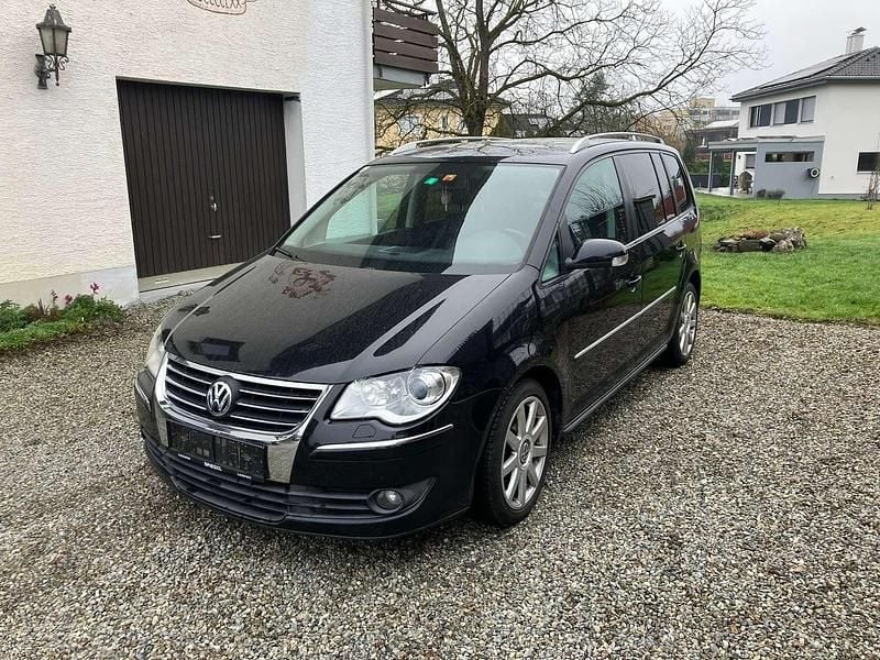 Gebraucht VW Touran Highline 140 PS (102 kW) 2008 Schwarz Van / Kleinbus