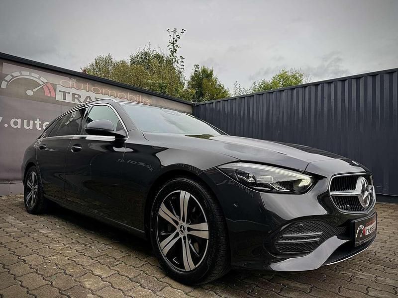 Gebraucht Mercedes C220 200 PS (147 kW) 2022 Grau Kombi