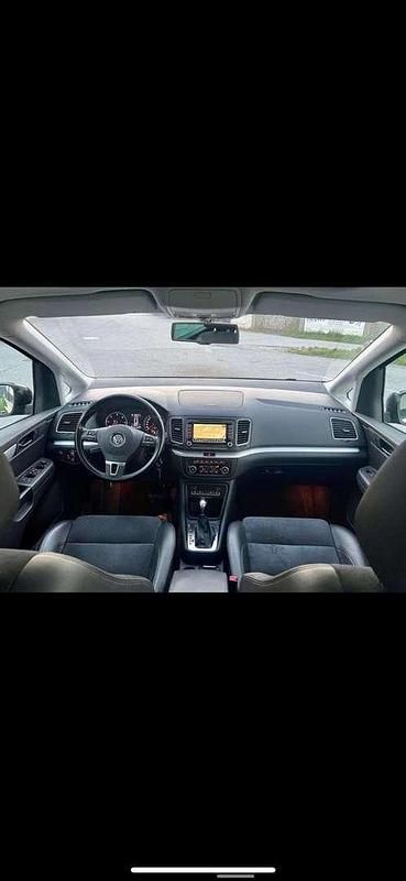 Gebraucht VW Sharan Comfortline 170 PS (125 kW) 2011 Van / Kleinbus