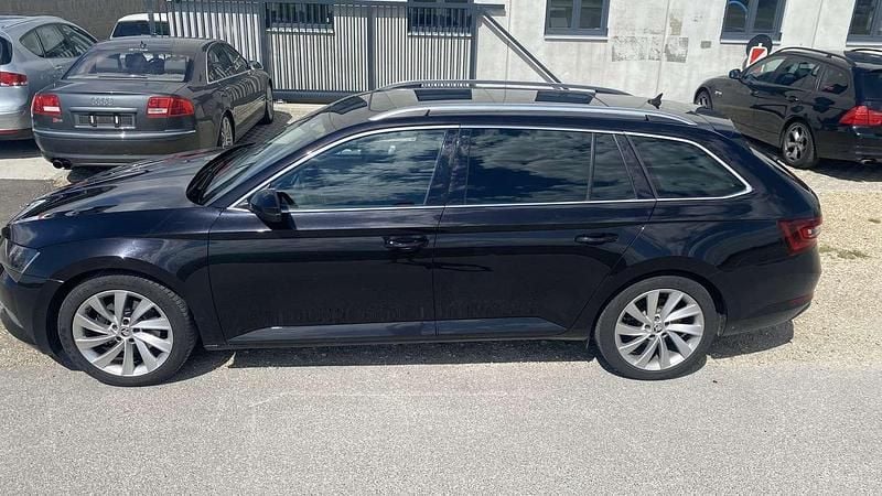 Gebraucht Skoda Superb Ambition 150 PS (110 kW) 2018 Kombi