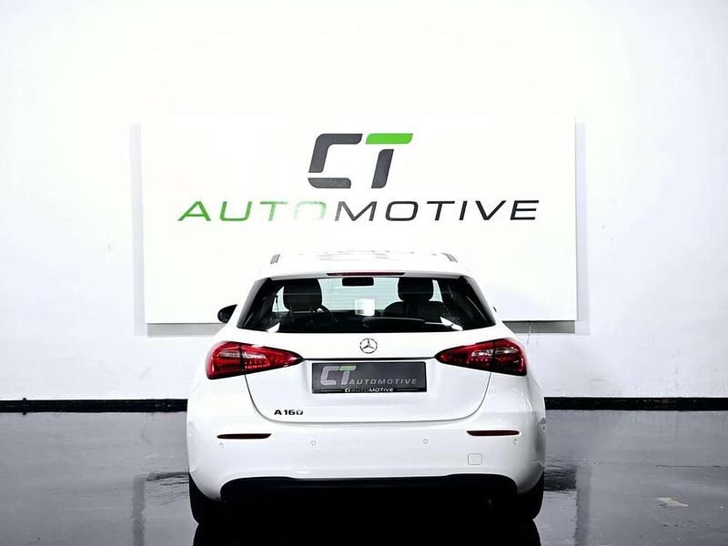 Gebraucht Mercedes A160 109 PS (80 kW) 2022 Weiß Limousine