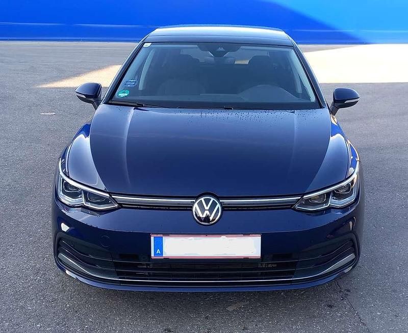 Gebraucht VW Golf VIII Style 150 PS (110 kW) 2020 Blau Limousine