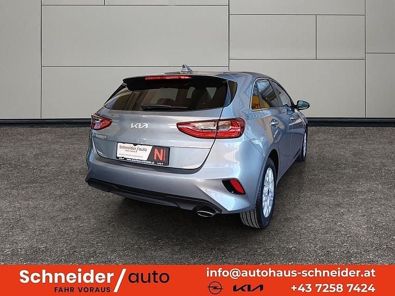 Gebraucht Kia Ceed Silver 101 PS (74 kW) 2025 Silber Kleinwagen