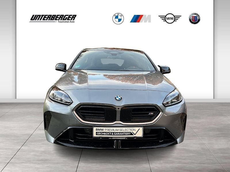 Gebraucht BMW M135 300 PS (220 kW) 2025 Grau Kleinwagen
