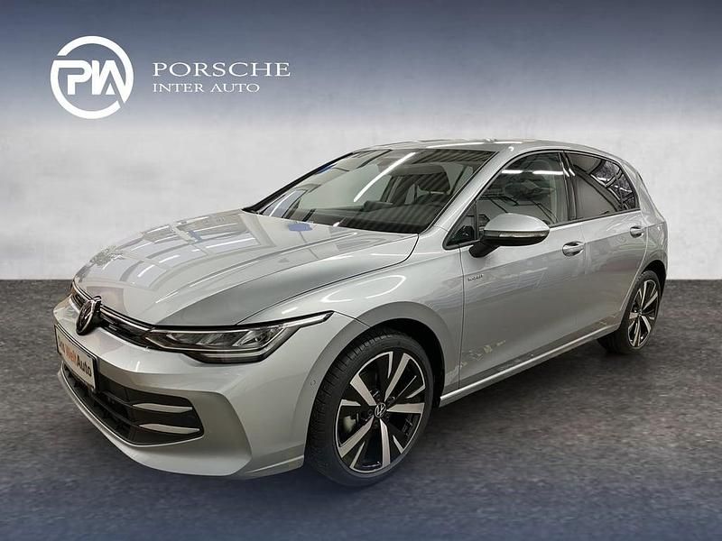 Gebraucht VW Golf VIII 115 PS (84 kW) 2025 Silber  metallic Limousine