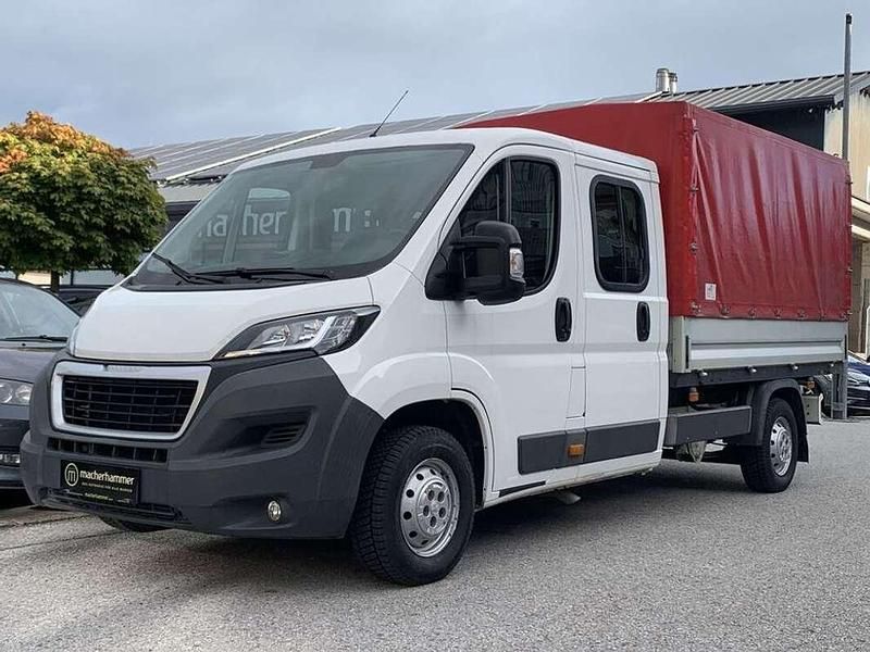 Weiß Gebraucht 2017 Peugeot Boxer Van | € 18.400 (Guter Preis) - Bild 1/4