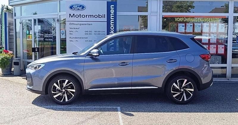 Neu MG ZS Luxury 102 PS (75 kW) 2025 Grau SUV