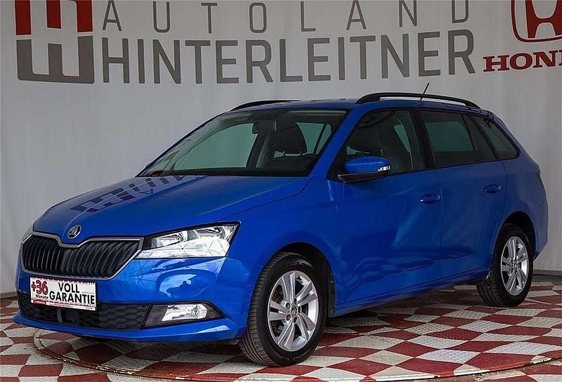 Blau Gebraucht 2020 Skoda Fabia Ambition Kleinwagen | € 8.980 - Bild 1/4