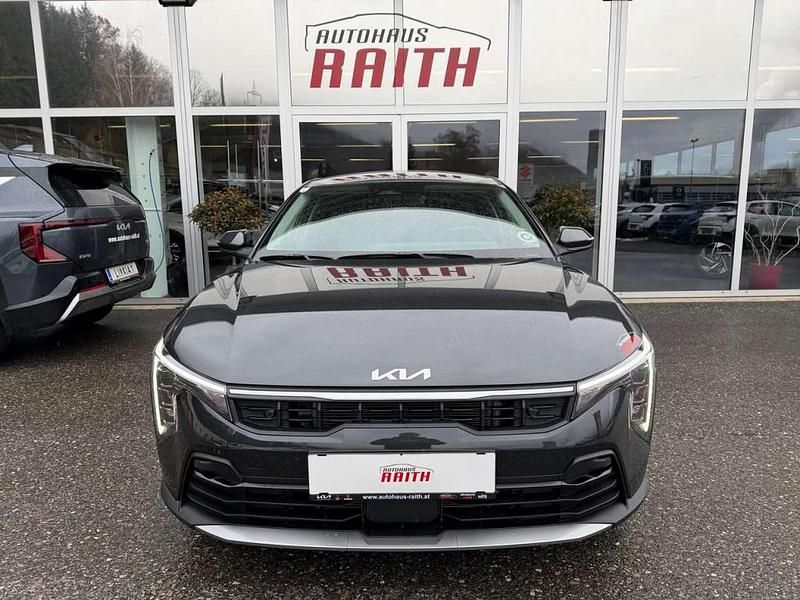 Neu Kia K4 Silver 116 PS (85 kW) 2026 Kleinwagen