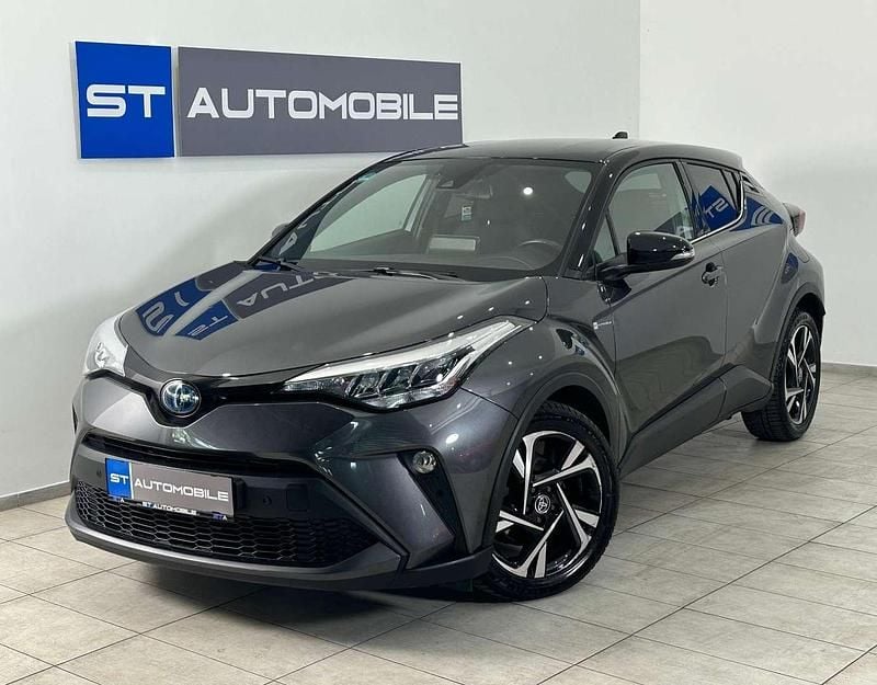 Grau Gebraucht 2022 Toyota C-HR SUV | € 21.990 (Fairer Preis) - Bild 1/3