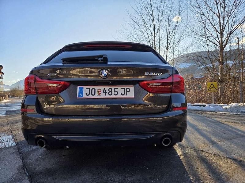 Gebraucht BMW 530 265 PS (194 kW) 2017 Braun Kombi